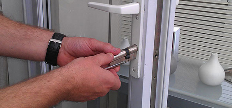 Commercial Door Lock Repair in Altadena